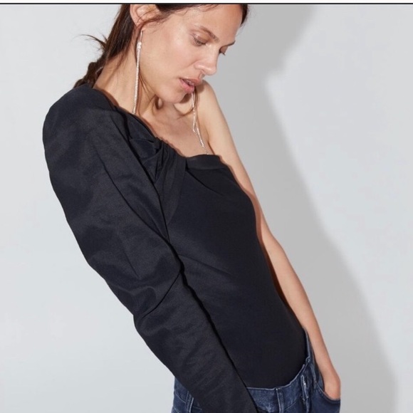 Zara Asymmetrical Black Top NWOT - Picture 3 of 8